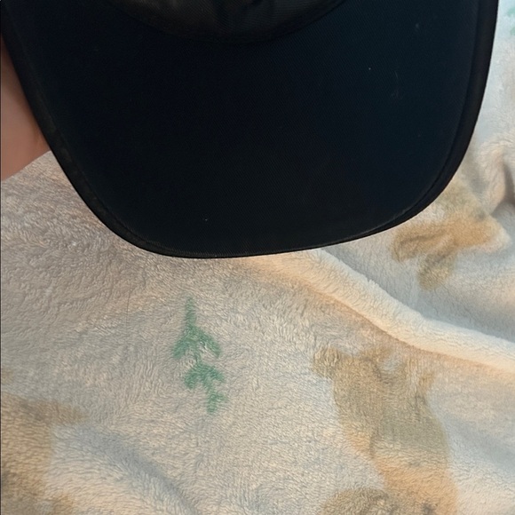 Vintage Armani Exchange Dark grey chain print trucker hat - Picture 5 of 6